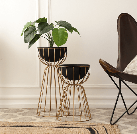 Twin Bloom Planters set of 2 Gold floor planters Supply